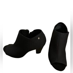 Giani Bernini Black Booties